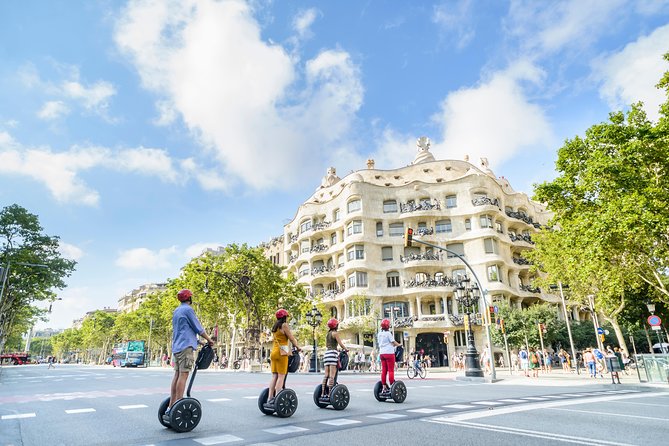 2,5h Barcelona Gaudí Segway Tour - From Paral·lel to Barcelona’s waterfront