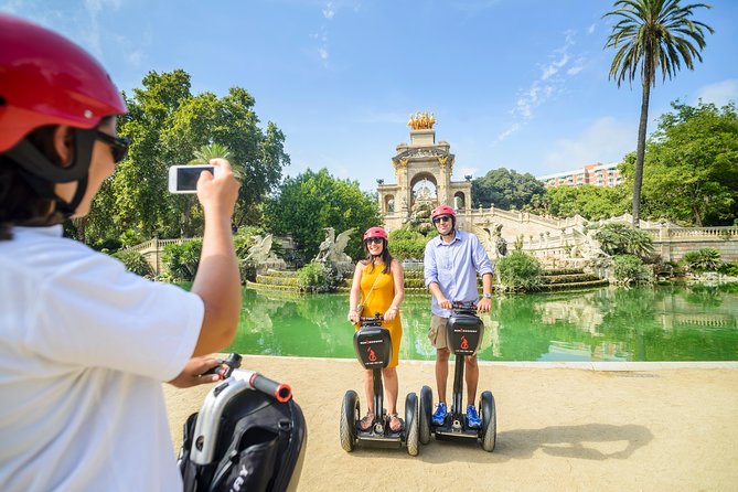 2,5h Barcelona Gaudí Segway Tour - Sagrada Família and the route’s northern turn