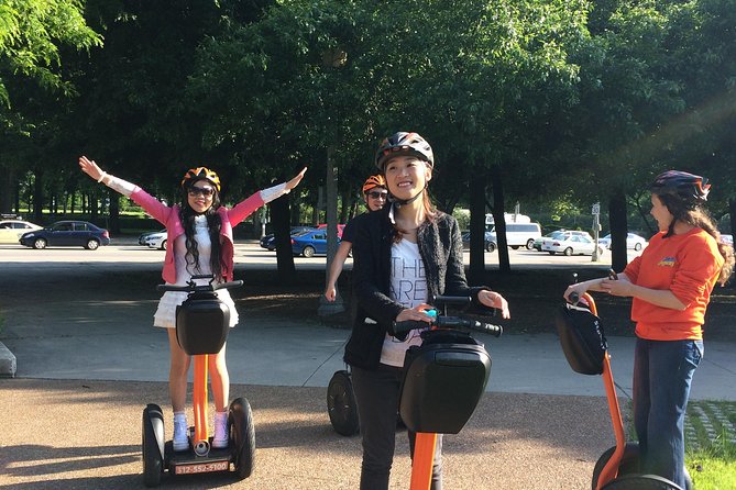2-Hour Chicago Lakefront & Museum Campus Segway Tour - Why the small group matters