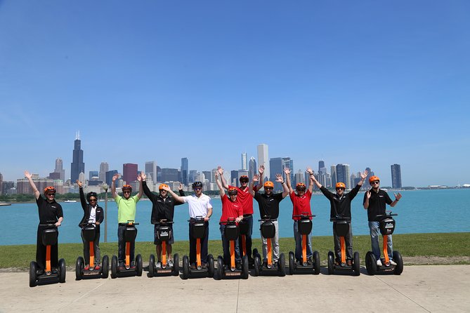 2-Hour Chicago Lakefront & Museum Campus Segway Tour - Buckingham Fountain gives the tour its first big stop