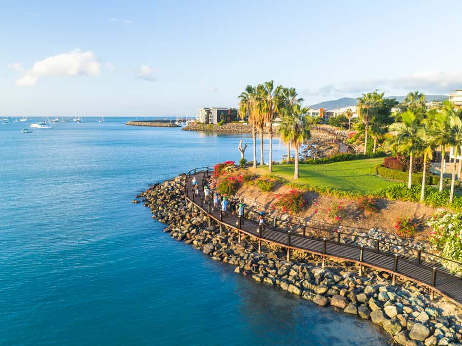 Airlie Beach: 3-Hour Sunset Segway Tour with Dinner - Dinner at Sorrento Restaurant & Bar
