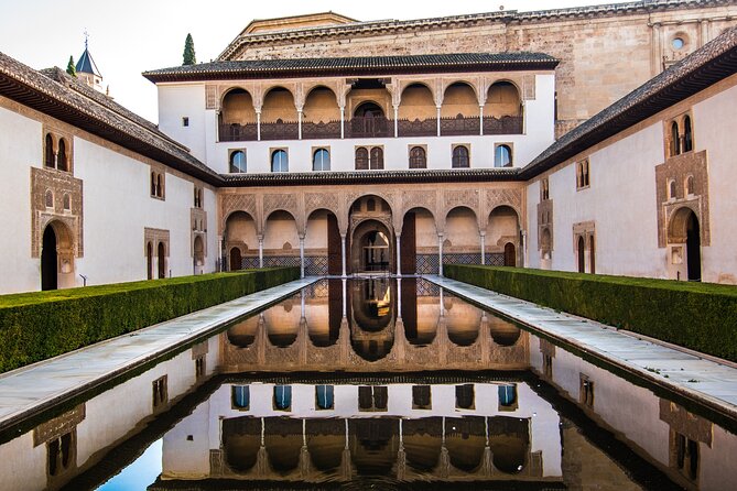 Alhambra Skip-the-Line with Albaicin, Sacromonte by Segway/Bike - Riding through Albaicin on a Segway or electric bike