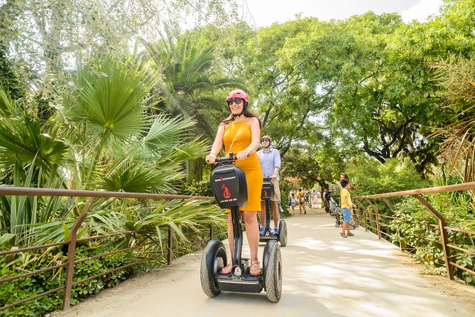 Barcelona: Citizen Segway Tour - El Born, Santa Maria del Mar, and Ciutadella Park