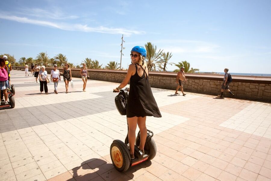 Barcelona: City Highlights Guided Segway Tour - From Columbus Monument to Port Vell