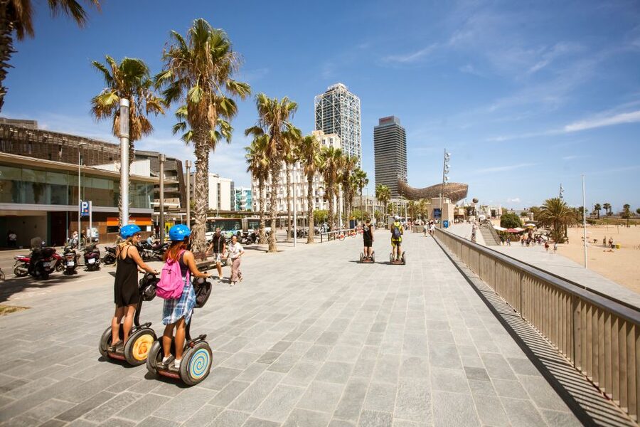 Barcelona: City Highlights Guided Segway Tour - What the guide adds