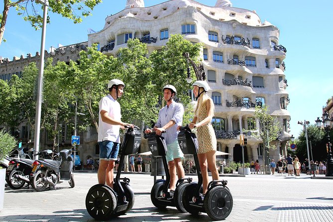 Barcelona: Gaudí Segway Tour - Port Vell and the Barcelona Face