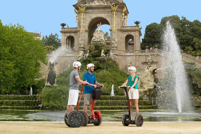 Barcelona Grand Segway Tour - What the small group changes
