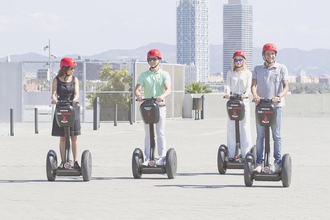 Barcelona Guided Tour by Segway - La Mercè and the return through the old city