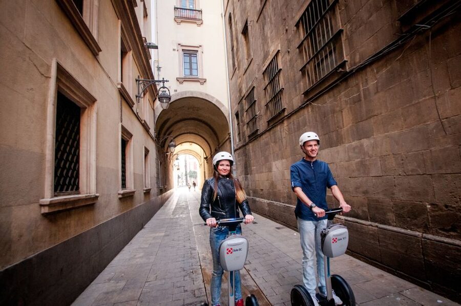 Barcelona Insiders Segway Tour 1.5h - La Ciutadella Park: a calmer section of the ride