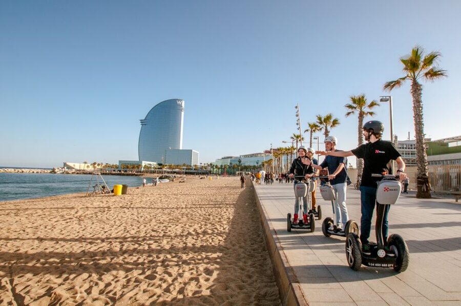 Barcelona Insiders Segway Tour 1.5h - Barceloneta and Port Olimpic