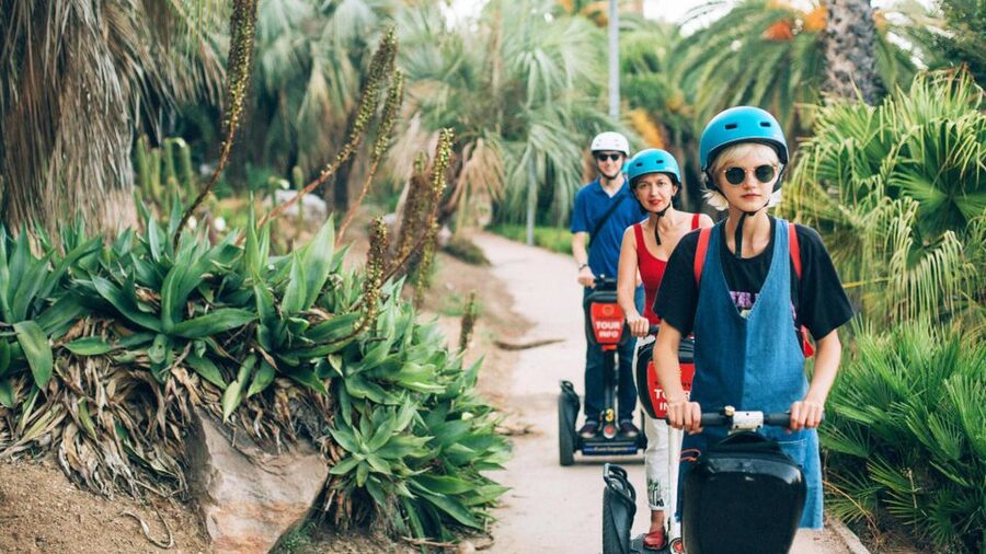 Barcelona: Montjuïc Guided Segway Tour - From Roman walls to the Old Port
