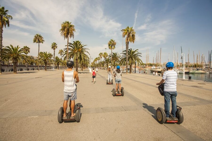 Barcelona: Old Port and Gothic Quarter Guided Segway Tour - Guides, group size, and the feel of the ride