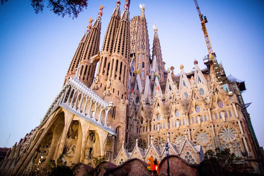 Barcelona Segway Tour: ❤️Gaudi Highlights❤️ - Sagrada Família, the grand final stop