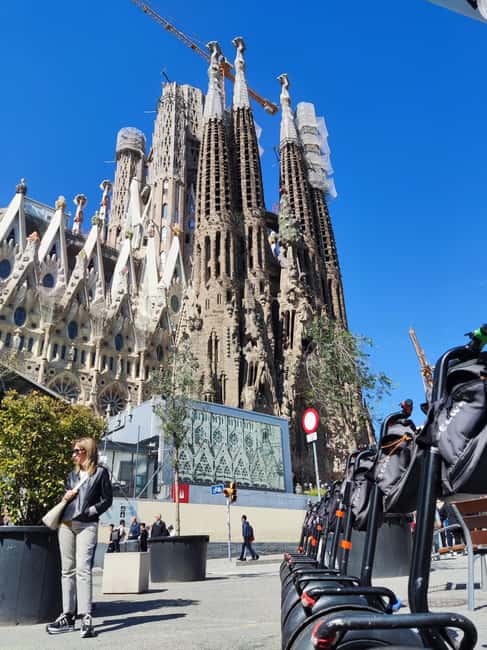 Barcelona Segway Tour: ❤️Gaudi Highlights❤️ - Casa Milà, Gaudí’s stone wave