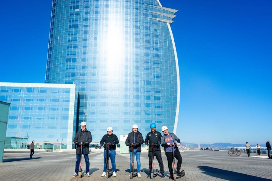 ❤️Barcelona Segway Tour ❤️ with a Local Guide - Arc de Triomf and Parc de la Ciutadella