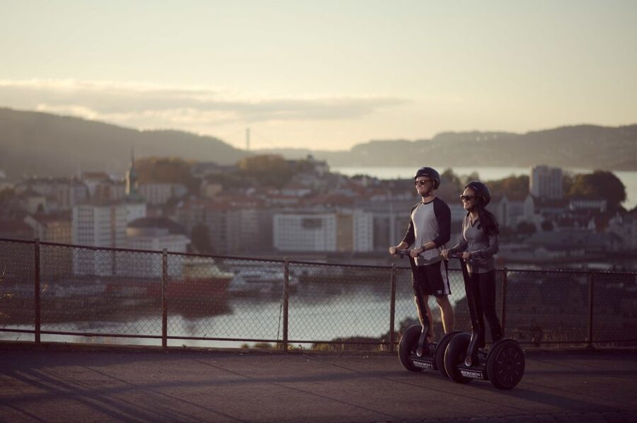 Bergen: 2 Hour Segway Tour - Bergenhus Fortress and the harbor opening