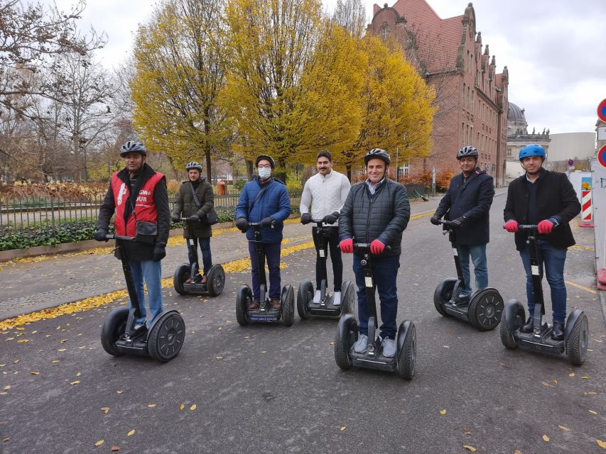 Berlin: 2-H VIP Private Guided Segway Tour - Learning the Segway before entering Berlin