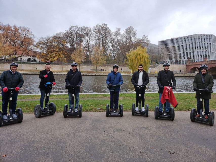 Berlin: 2-H VIP Private Guided Segway Tour - The Brandenburg Gate by Segway