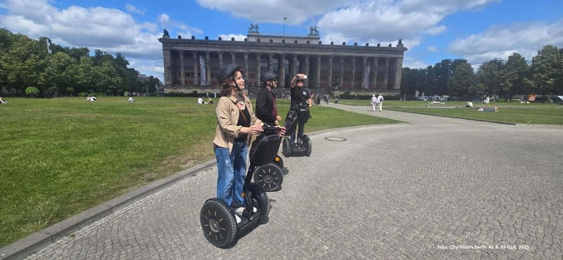 Berlin: guided Segway tour in the heart of the city - Stories from a guide instead of facts from a map