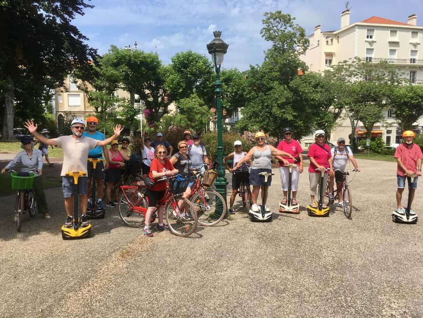 Biarritz happiness: Guided tour by Segway/e-bike + Pala - Meeting in the Jardin Public