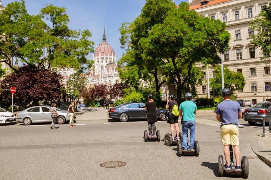 Budapest: Segway Sightseeing Tour - Your first 20 to 30 minutes: learning the machine