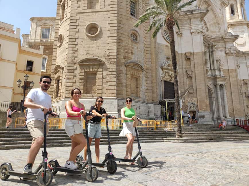Cadiz: 1.45H Guided Segway/eScooters/EBikes for Big Groups - Why the short 87-minute format works