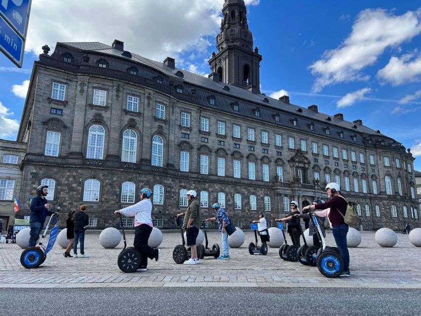 Copenhagen: Segway Tour with live guide - 1-Hour - A guide who keeps the ride practical