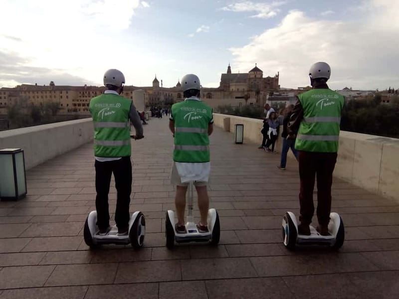 Cordoba: Segway Tour historic center - Starting at Plaza de la Corredera