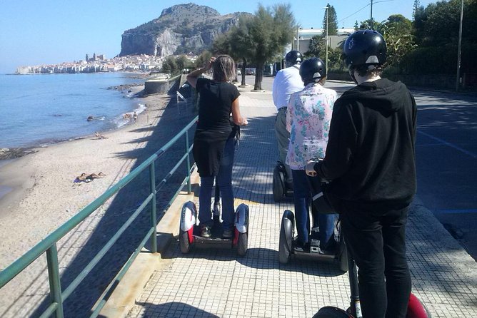 CSTRents - Cefalù Segway PT Authorized Tour - Learning to ride during the 30-minute orientation