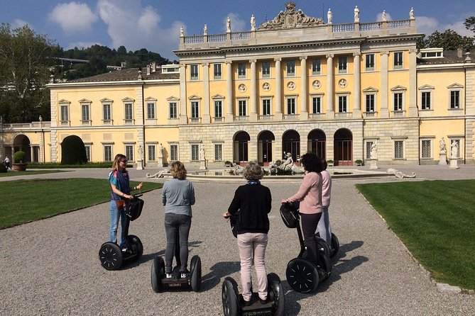 CSTRents - Como Centro Storico Segway PT Authorized Tour - Duomo Square gives you a strong first look at Como
