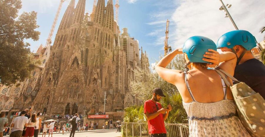 Gaudi's Barcelona 2-Hour Segway Tour with a Live Guide - Gothic lanes, waterfront views, and the Olympic district