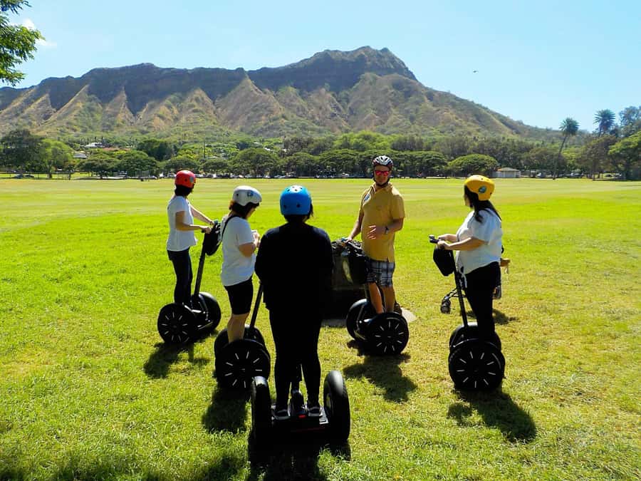Honolulu: Diamond Head Segway Tour - Starting outside Honolulu Zoo and learning the Segway