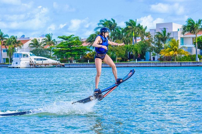 Hoverboard Flight in Cancun - The lagoon view and the short ride time