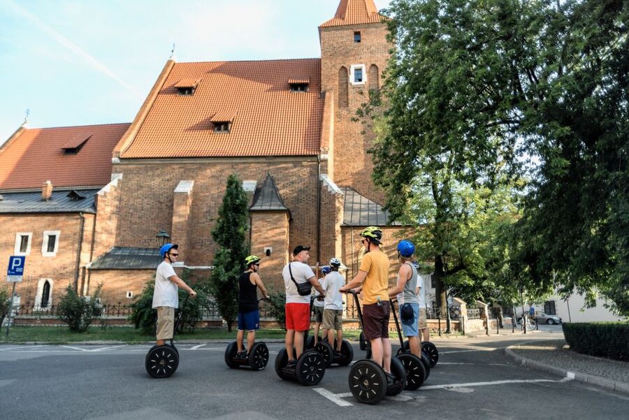 Krakow: Old Town Guided Segway Tour - The Wisła riverside and Kraków’s dragon
