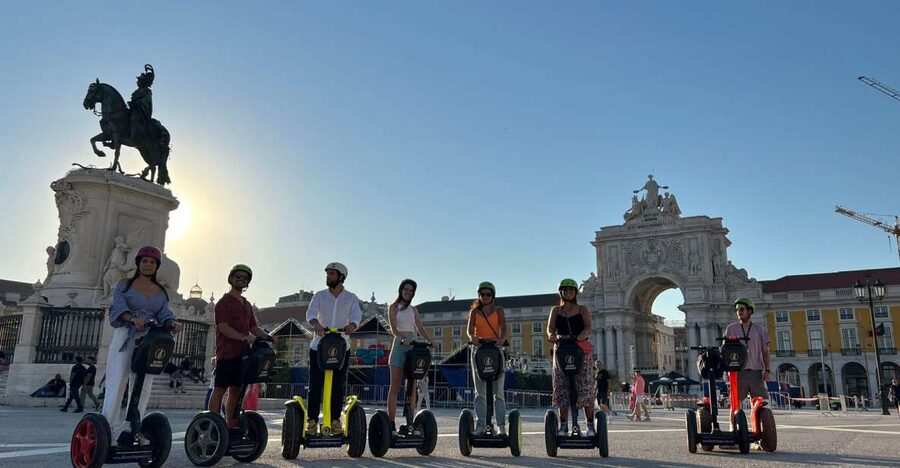 Lisbon: City Highlights Segway Tour - Weather, clothing, and what to carry