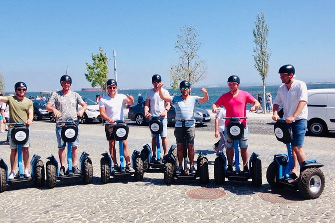 Lisbon Segway 1.5-Hour Private Tour: Bairro do Castelo, Mouraria - Praça do Comércio and the Tagus waterfront