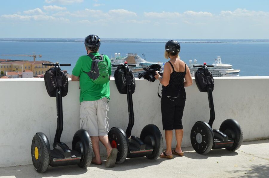Lisbon: Segway Super Tour - Starting at Rua da Boavista 164