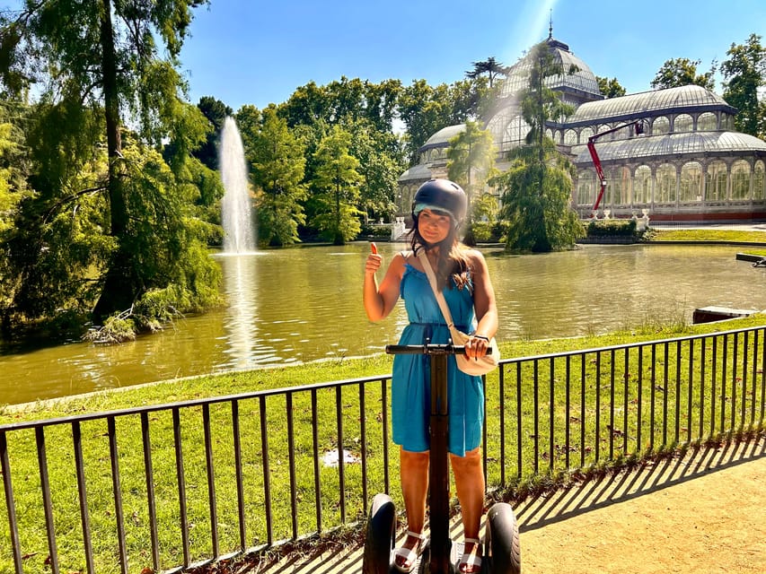 Madrid: Iconic Retiro Park Segway Tour - Cecilio Rodríguez Gardens and the peacocks