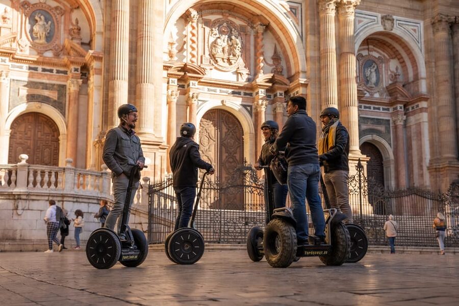 Malaga: 2-Hour Monumental Segway Tour - From Paseo del Parque to the Port of Malaga