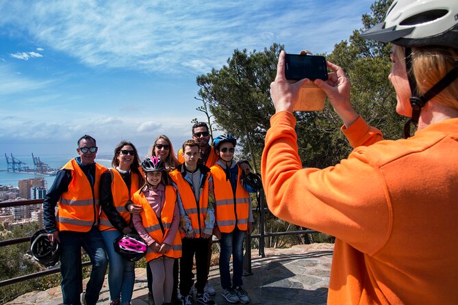 Málaga Highlights Segway Tour - What the guide adds to the ride