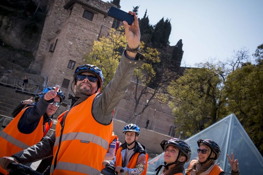 Malaga: Segway City Highlights Tour - Riding to the Gibralfaro Parador