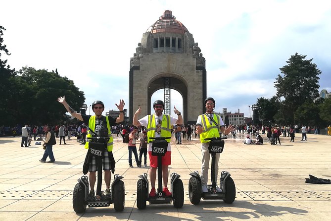 Mexico City Segway Tour: Reforma Avenue - Circuito Gandhi and the Chapultepec opening