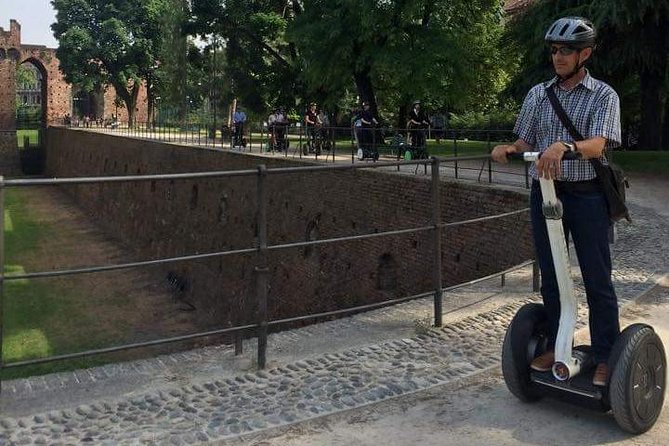 Milan: Segway Tour with Local Tourist Guide Live - 3 hours & half - Emilio’s flexible approach is a real advantage