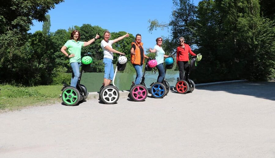 Munich: City Highlights Guided Segway Tour - Siegestor and the Bavarian kings
