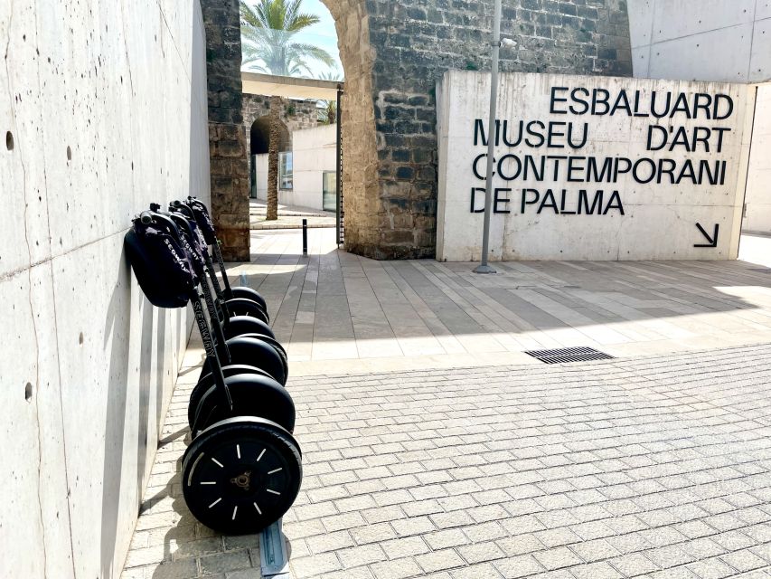 Palma: Private Guided Segway Tour - Meeting near La Seu and learning the Segway