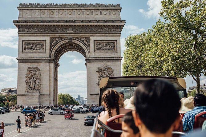 Paris: Experience Segway Top Highlights Small Group 2 Hours - Key points at a glance