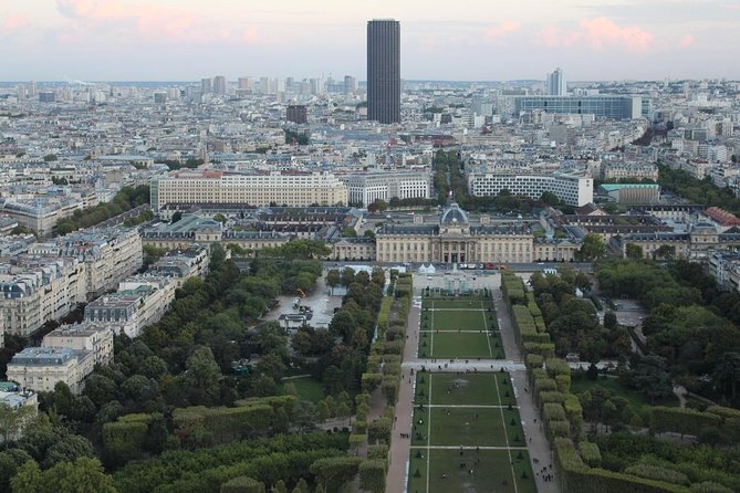 Paris: Segway Night highlights small group tour - Key points to know before you book