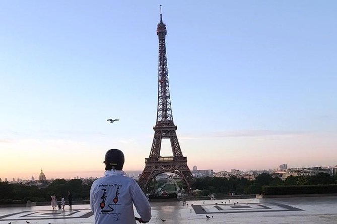 Paris Sunrise tour by Segway - An unusually open Arc de Triomphe