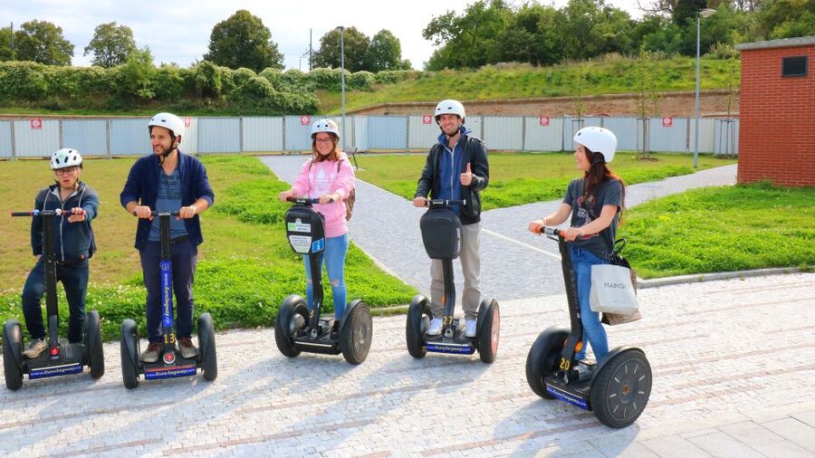 Prague: Castle and Monastery Segway Tour - The guides, photos, and quality of the commentary