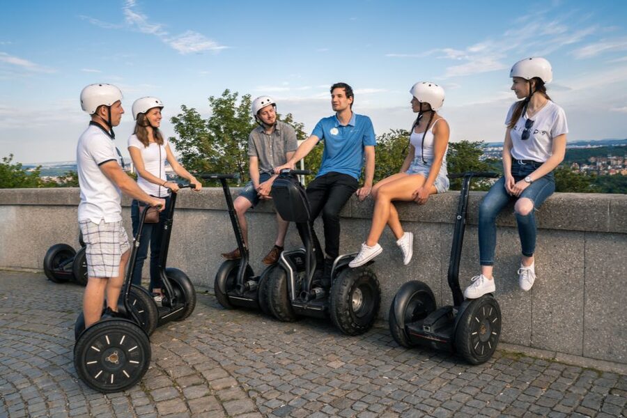 Prague: Combined Segway & E-Scooter City Highlights Tour - Guide quality shapes the whole experience